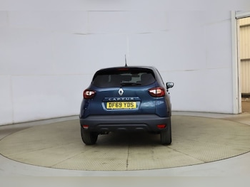 Used Renault Captur 2020 for sale - 79289284: Photo