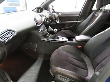 Used Peugeot 308 2015 for sale - 78996047: Photo