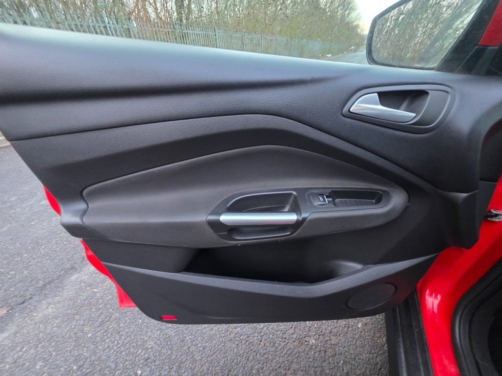 Used Ford Grand C-Max 2017 for sale - 77437227: Photo 26