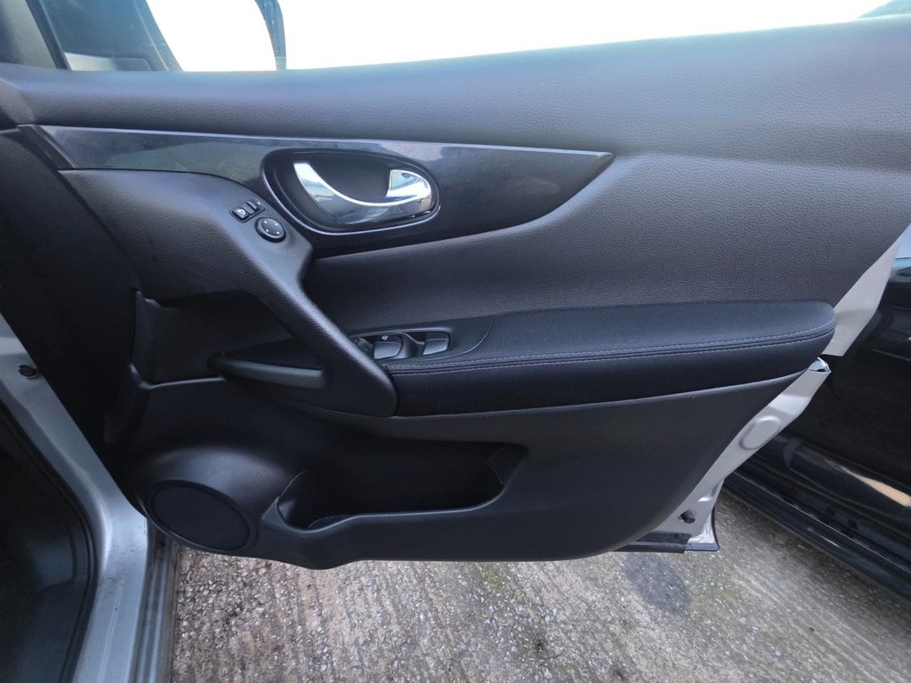 Used Nissan Qashqai 2014 for sale - 76973662: Photo 27