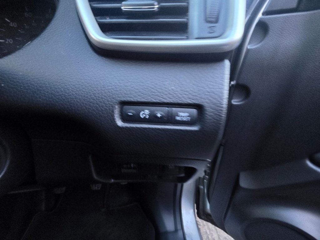 Used Nissan Qashqai 2014 for sale - 76973662: Photo 28