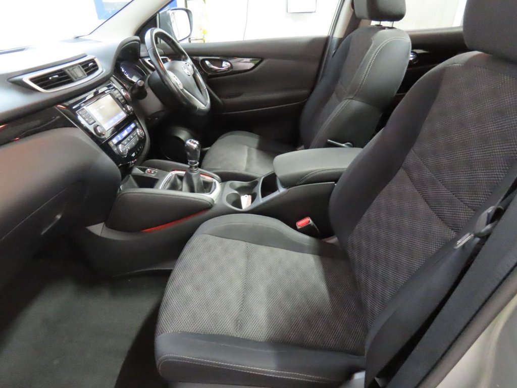 Used Nissan Qashqai 2014 for sale - 76973662: Photo 3