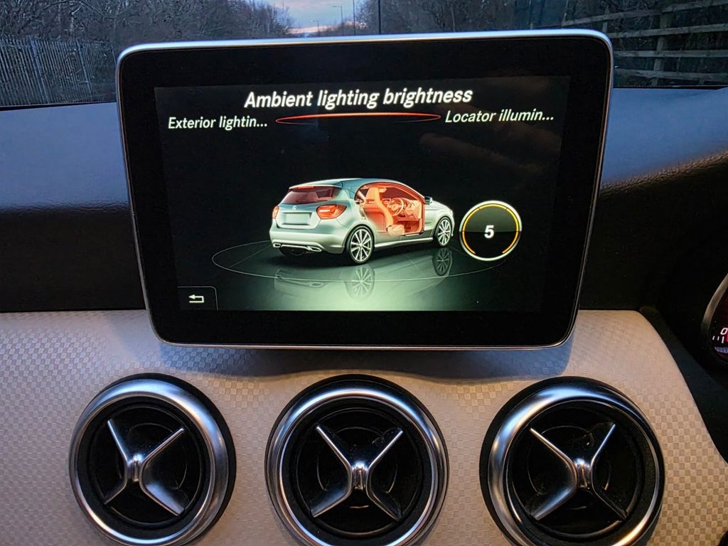 Used Mercedes-Benz A-Class 2015 for sale - 77356610: Photo 29