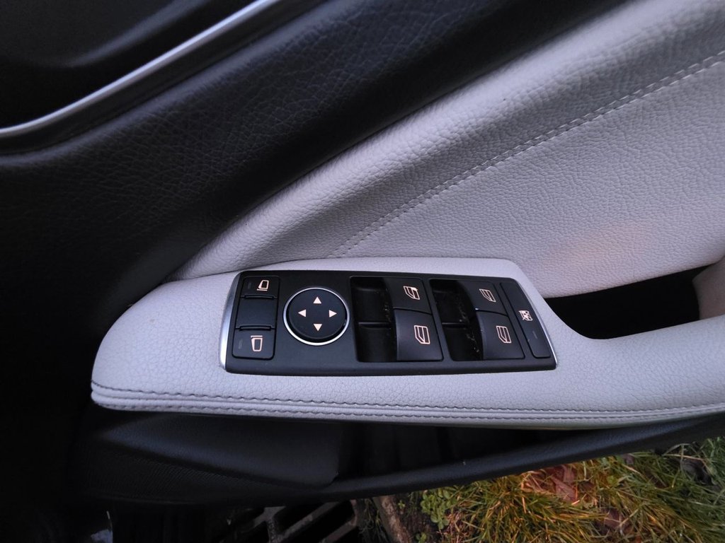 Used Mercedes-Benz A-Class 2015 for sale - 77356610: Photo 38