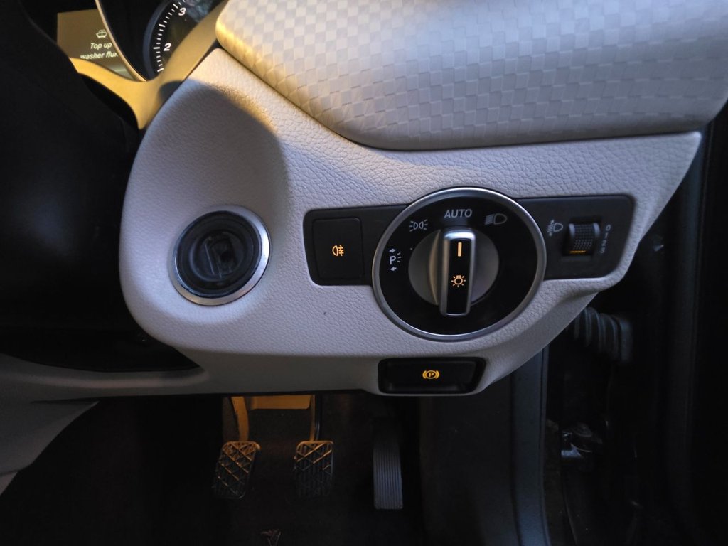 Used Mercedes-Benz A-Class 2015 for sale - 77356610: Photo 39