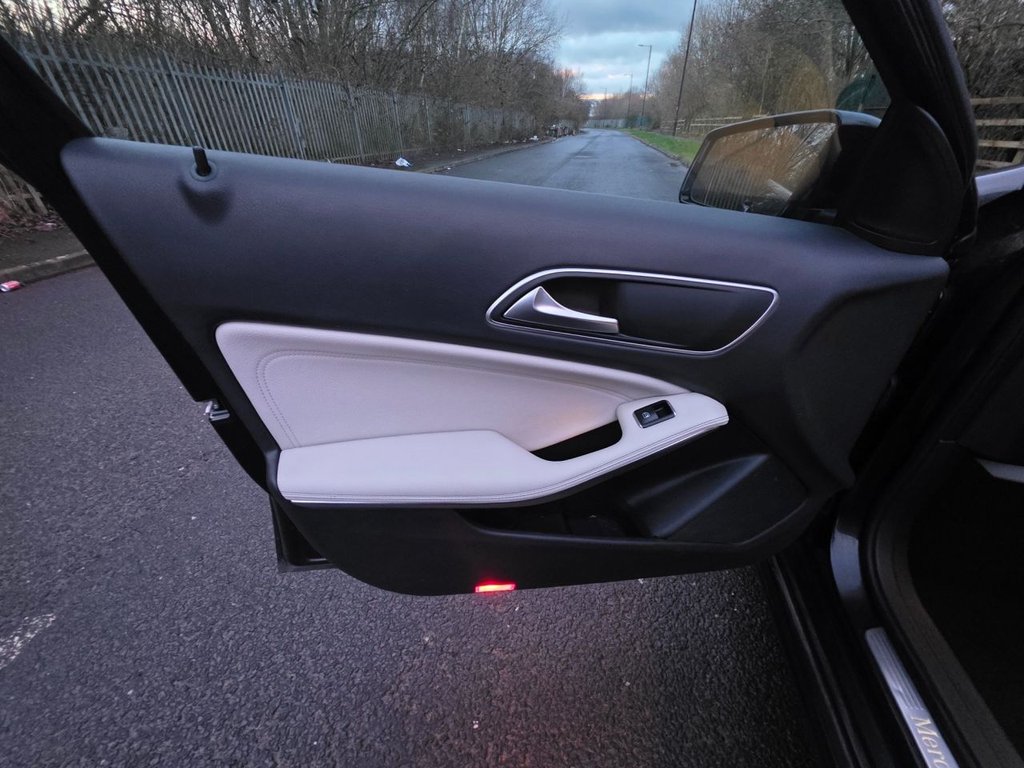 Used Mercedes-Benz A-Class 2015 for sale - 77356610: Photo 43