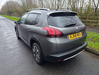 Used Peugeot 2008 2019 for sale - 79547593: Photo