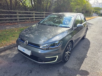 Used Volkswagen Golf 2019 for sale - 79547644: Photo