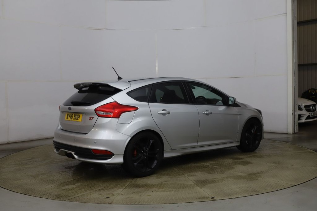 Used Ford Focus 2018 for sale - 76559126: Photo 5