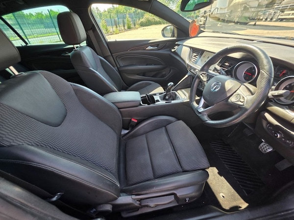 Used Vauxhall Insignia 2018 for sale - 75062261: Photo 17