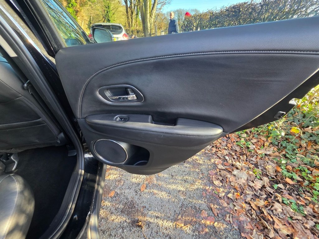 Used Honda HR-V 2016 for sale - 76797804: Photo 37