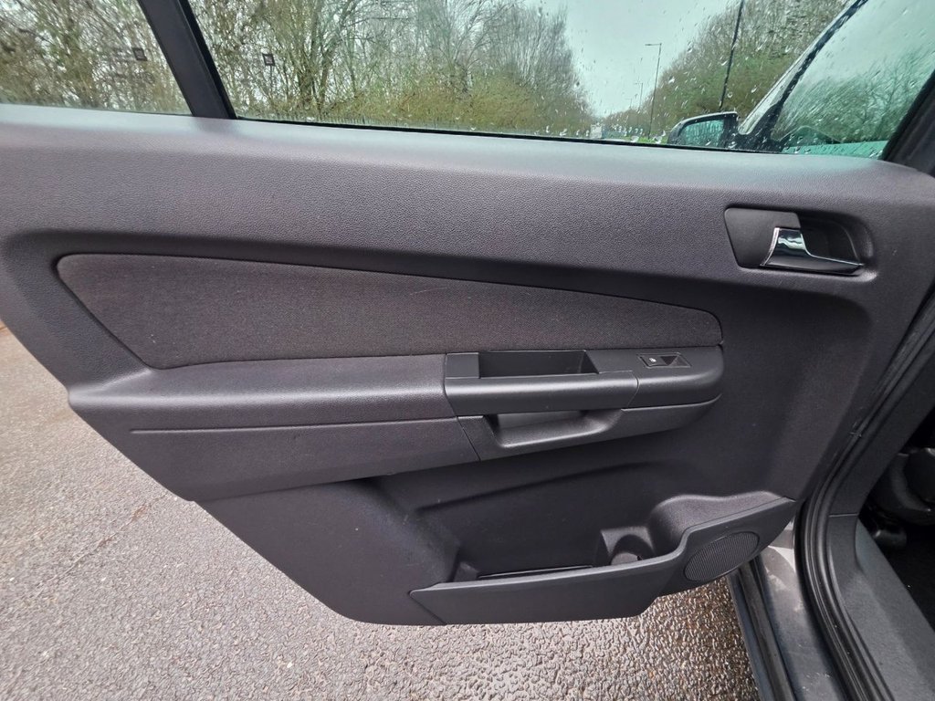 Used Vauxhall Zafira 2014 for sale - 77551793: Photo 32