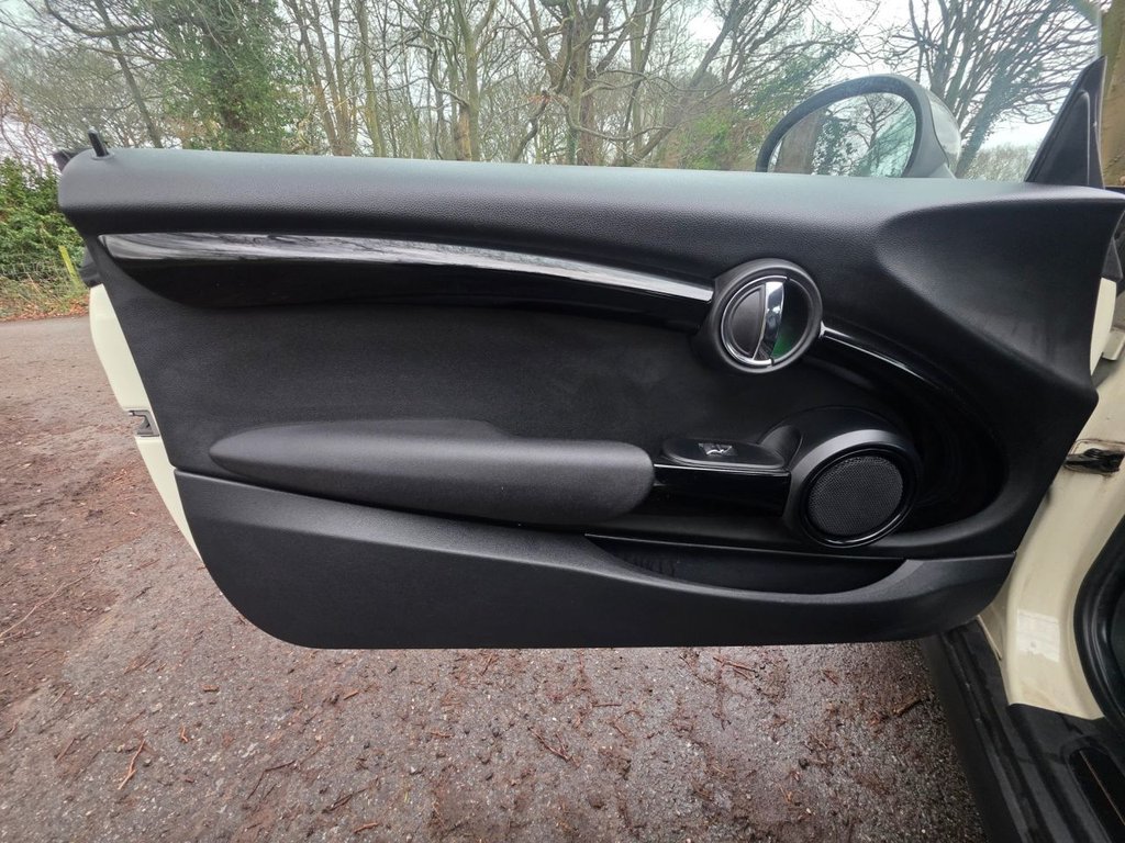 Used MINI Hatch 2018 for sale - 77200099: Photo 38