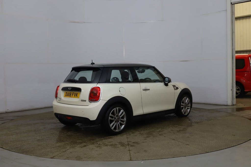 Used MINI Hatch 2018 for sale - 77200099: Photo 7