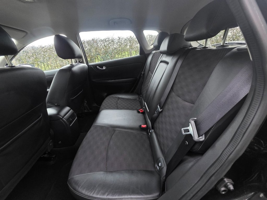 Used Nissan Pulsar 2017 for sale - 77452123: Photo 35