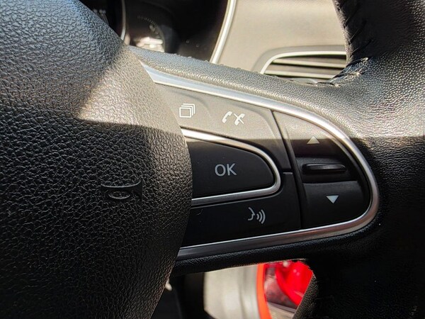 Used Renault Megane 2017 for sale - 75573080: Photo 22