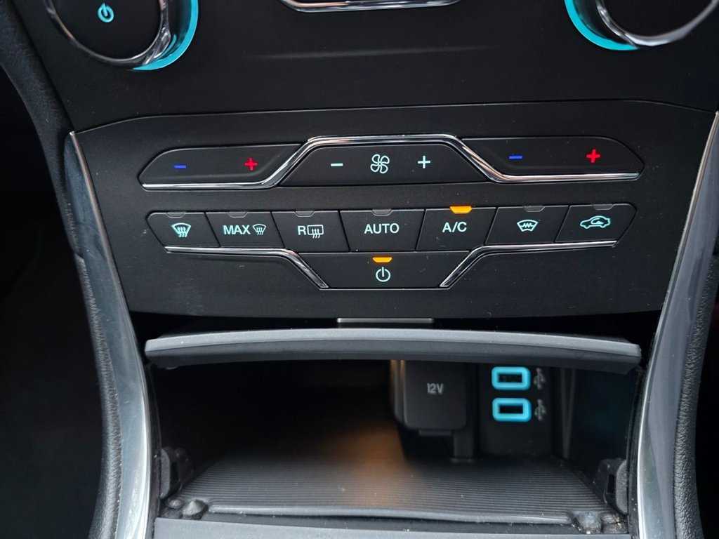 Used Ford S-Max 2018 for sale - 76345469: Photo 34