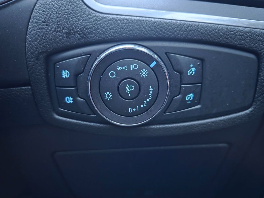 Used Ford S-Max 2018 for sale - 76345469: Photo 39