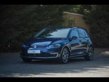 Used Volkswagen Golf 2019 for sale - 75068219: Photo