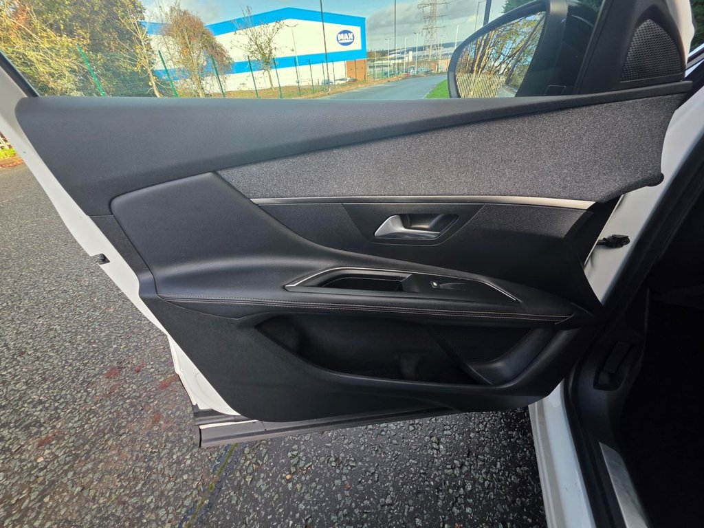 Used Peugeot 3008 2019 for sale - 76559138: Photo 43