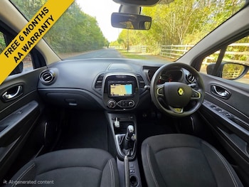 Used Renault Captur 2020 for sale - 79547637: Photo