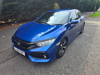 Used Honda Civic 2018 for sale - 79547583: Photo