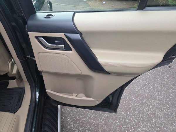Used Land Rover Freelander 2 2011 for sale - 75573110: Photo 39