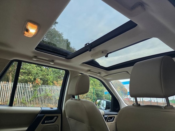 Used Land Rover Freelander 2 2011 for sale - 75573110: Photo 41
