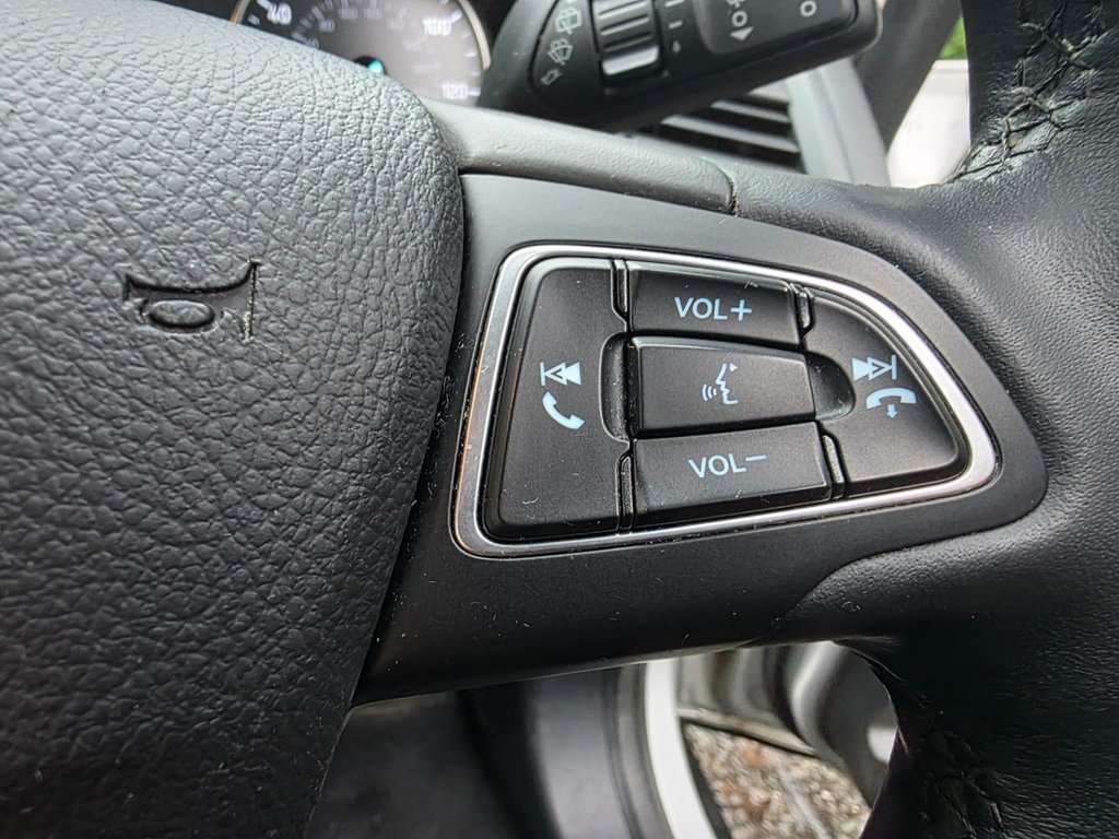 Used Ford Ecosport 2019 for sale - 76582531: Photo 21