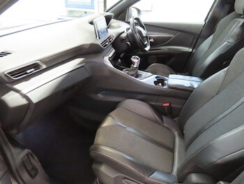 Used Peugeot 3008 2018 for sale - 78257088: Photo