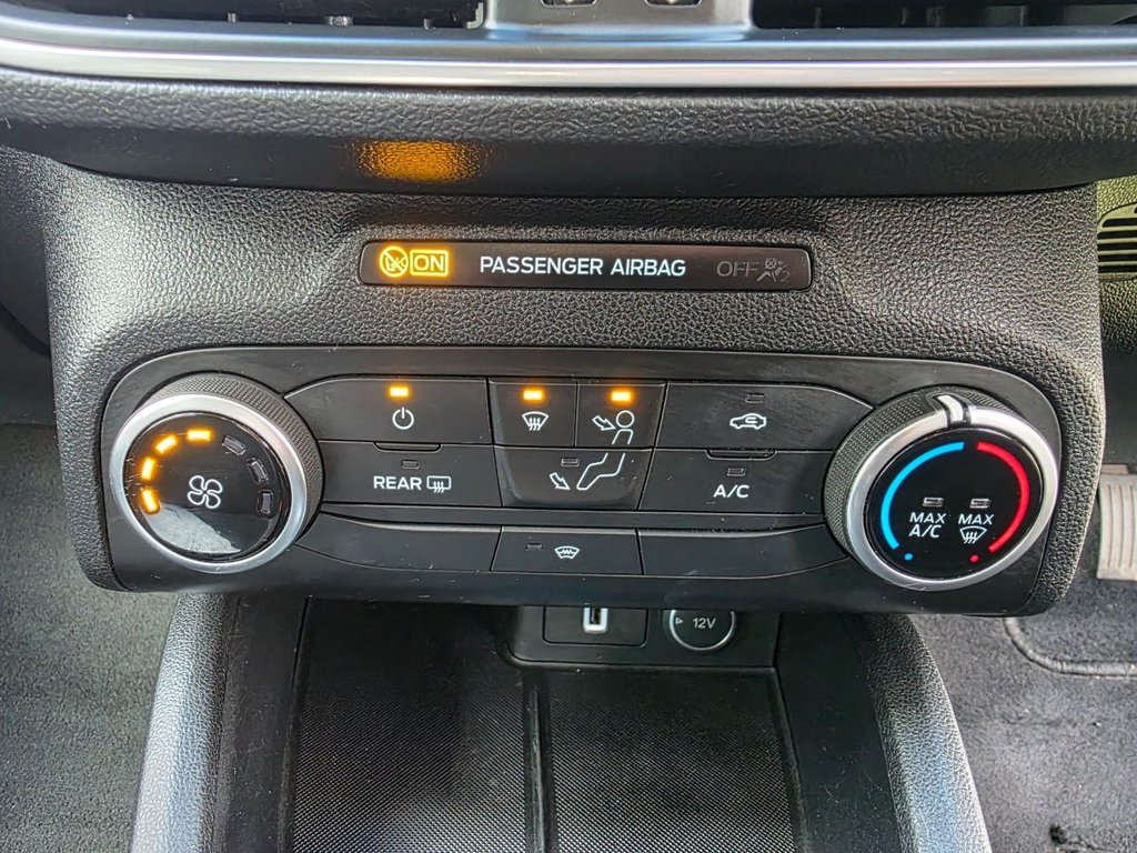 Used Ford Focus 2018 for sale - 77821123: Photo 30