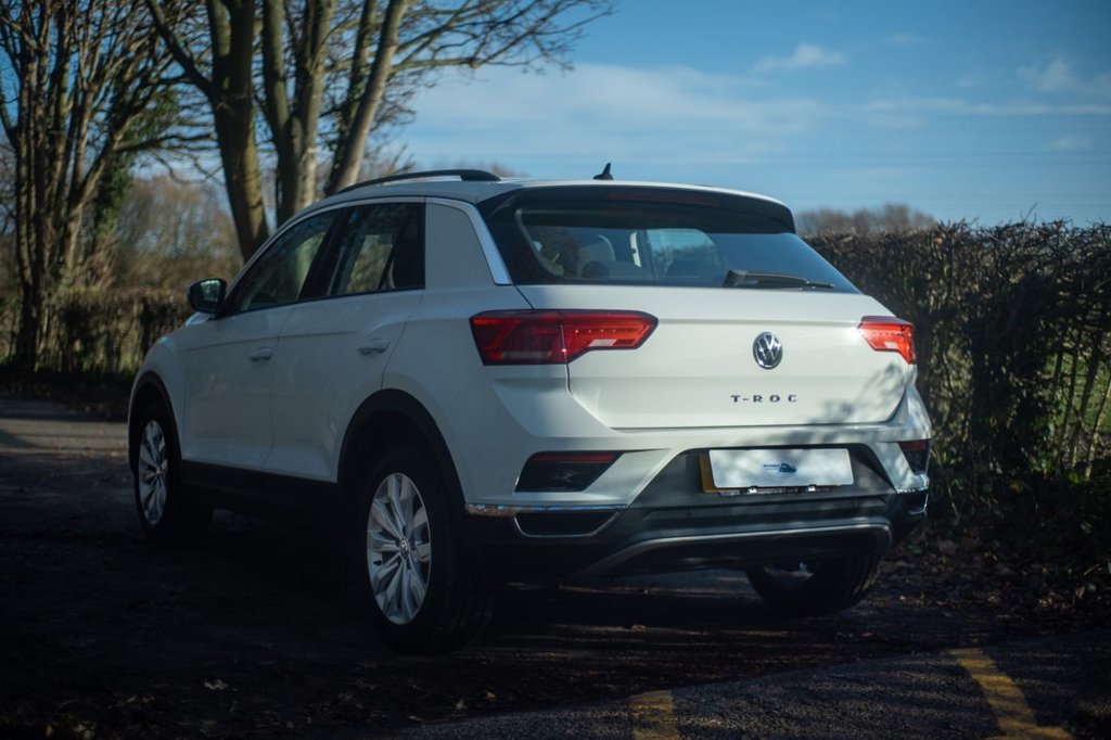 Used Volkswagen T-Roc 2018 for sale - 76792305: Photo 11