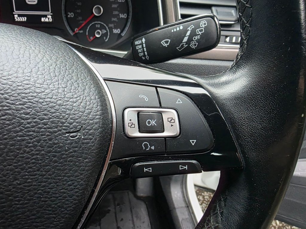 Used Volkswagen T-Roc 2018 for sale - 76792305: Photo 23