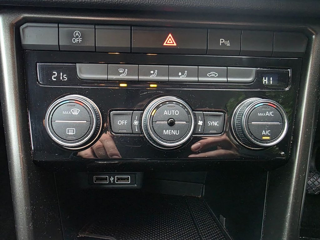 Used Volkswagen T-Roc 2018 for sale - 76792305: Photo 38