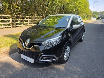 Used Renault Captur 2016 for sale - 79547642: Photo