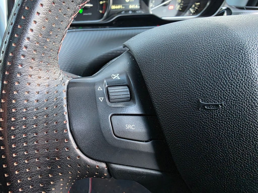 Used Peugeot 2008 2019 for sale - 76973650: Photo 35