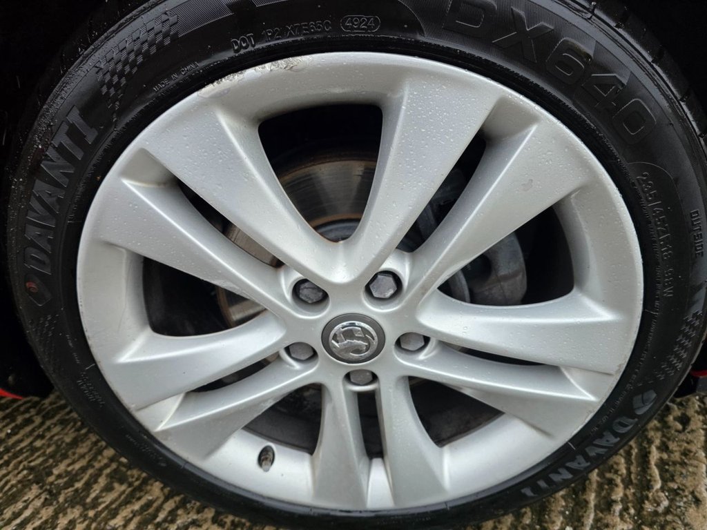 Used Vauxhall Zafira Tourer 2017 for sale - 76147739: Photo 12