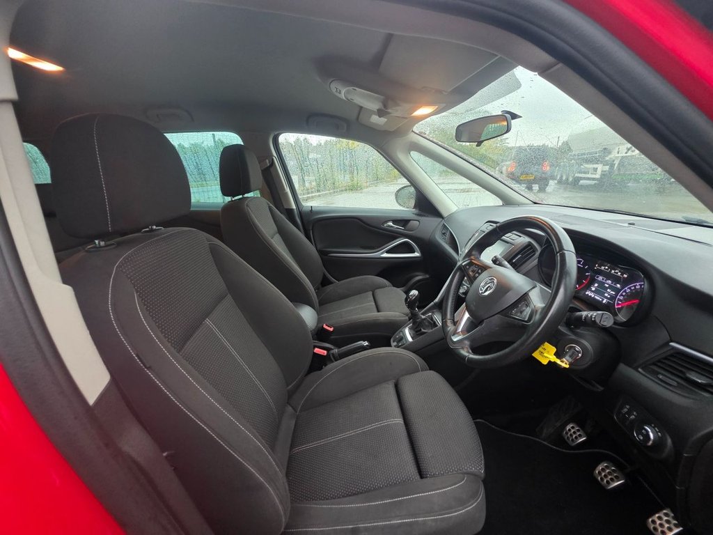 Used Vauxhall Zafira Tourer 2017 for sale - 76147739: Photo 18