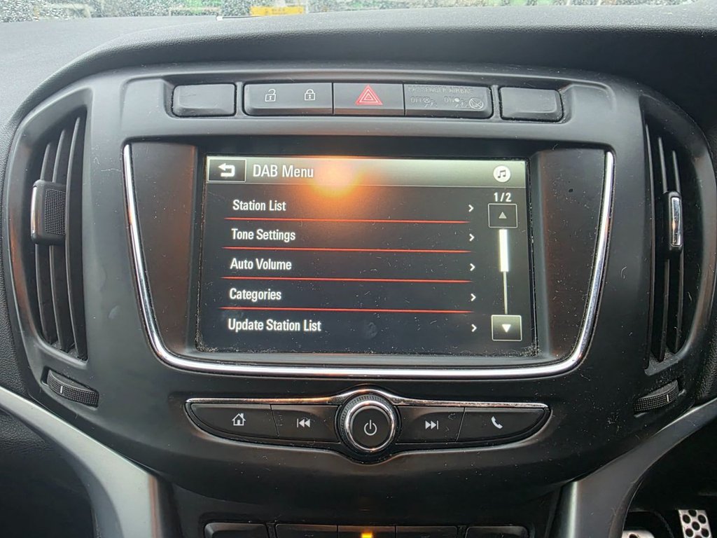 Used Vauxhall Zafira Tourer 2017 for sale - 76147739: Photo 24