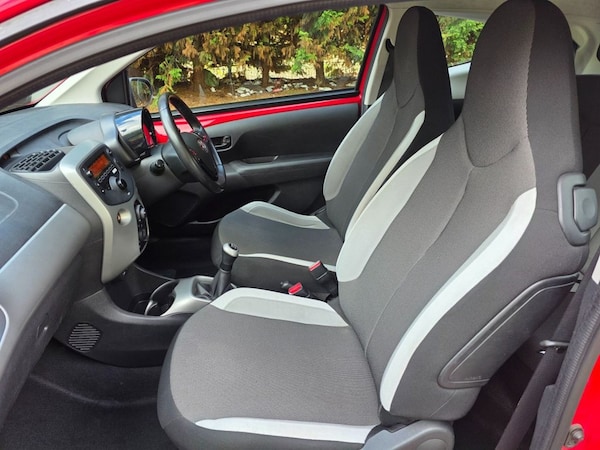 Used Toyota AYGO 2015 for sale - 75573084: Photo 11