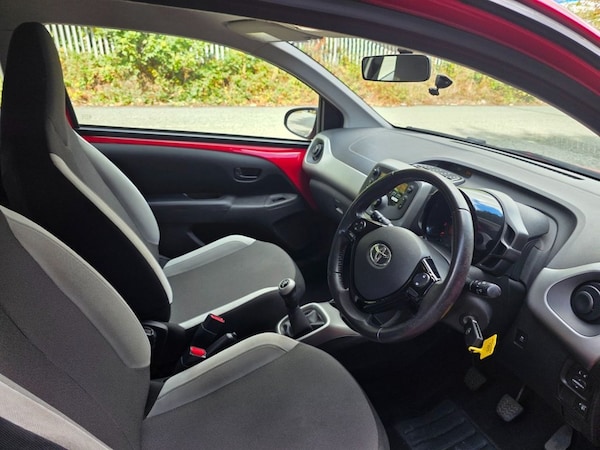 Used Toyota AYGO 2015 for sale - 75573084: Photo 12