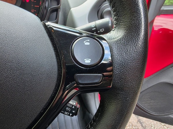 Used Toyota AYGO 2015 for sale - 75573084: Photo 16