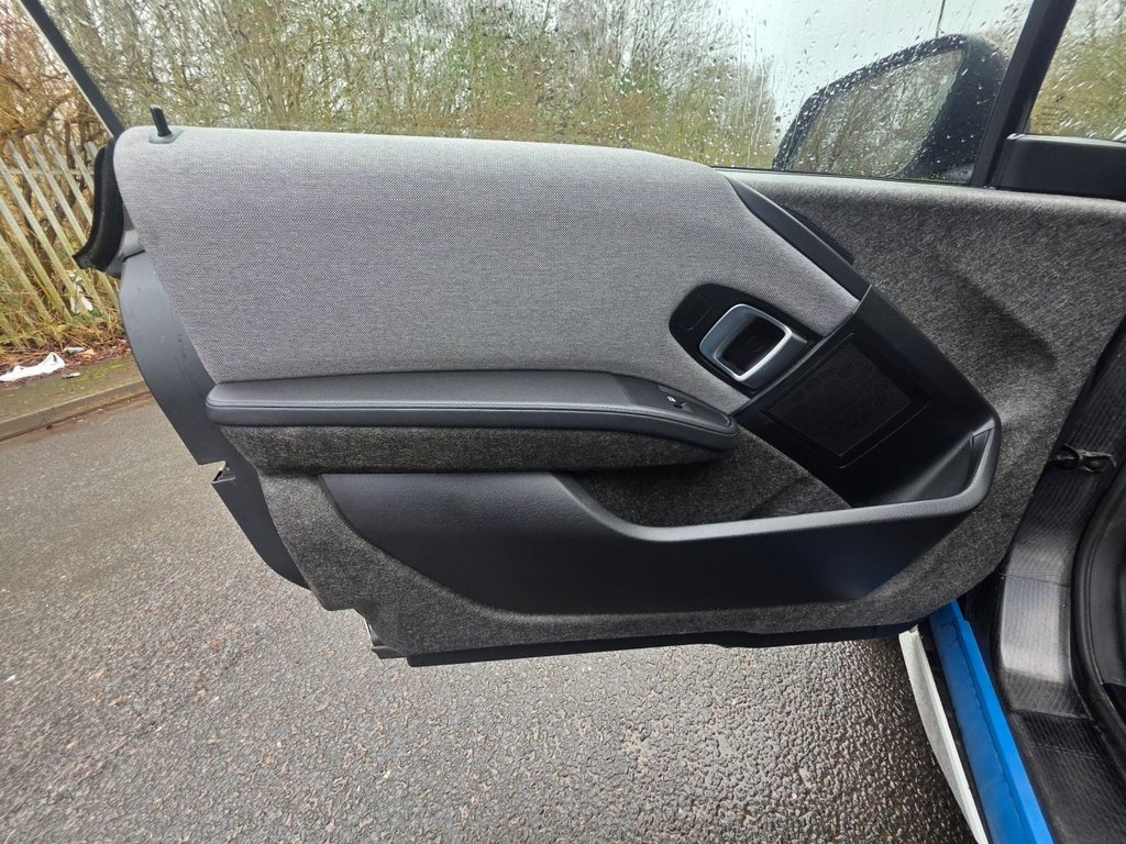 Used BMW i3 2017 for sale - 77621368: Photo 37