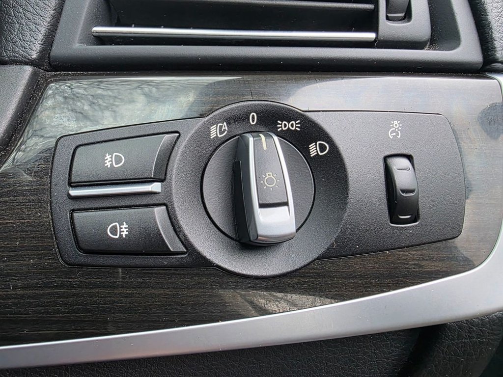 Used BMW 5 Series 2011 for sale - 77384331: Photo 35