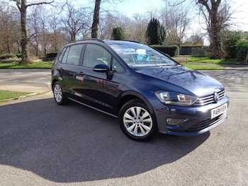 Used Volkswagen Golf SV 2015 for sale - 79137052: Photo