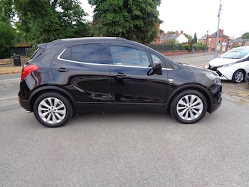 Used Peugeot 208 2016 for sale - 79342410: Photo