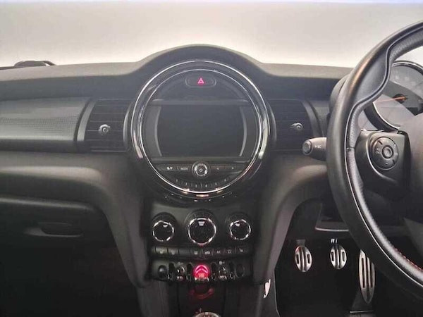Used MINI Hatch 2019 for sale - 76138576: Photo 16