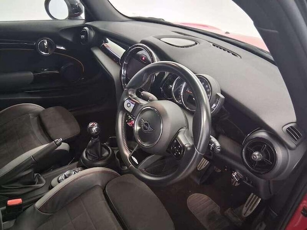 Used MINI Hatch 2022 for sale - 76137339: Photo 10