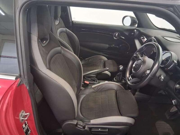 Used MINI Hatch 2022 for sale - 76137339: Photo 11