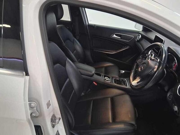 Used Mercedes-Benz GLA 2018 for sale - 76138414: Photo 11